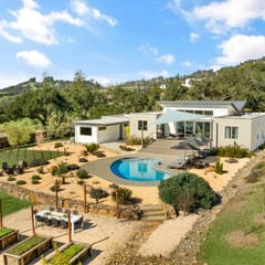 Sunset Ridge | Luxury Wine Country Retreat