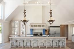 Kenwood Lodge - Luxury 5-Bedroom Retreat with Heated Pool - Image 5
